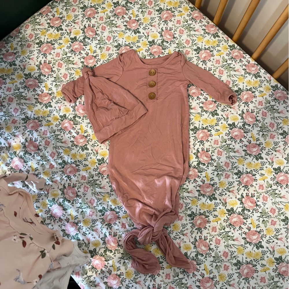 NWOT Caden lane newborn photo outfit